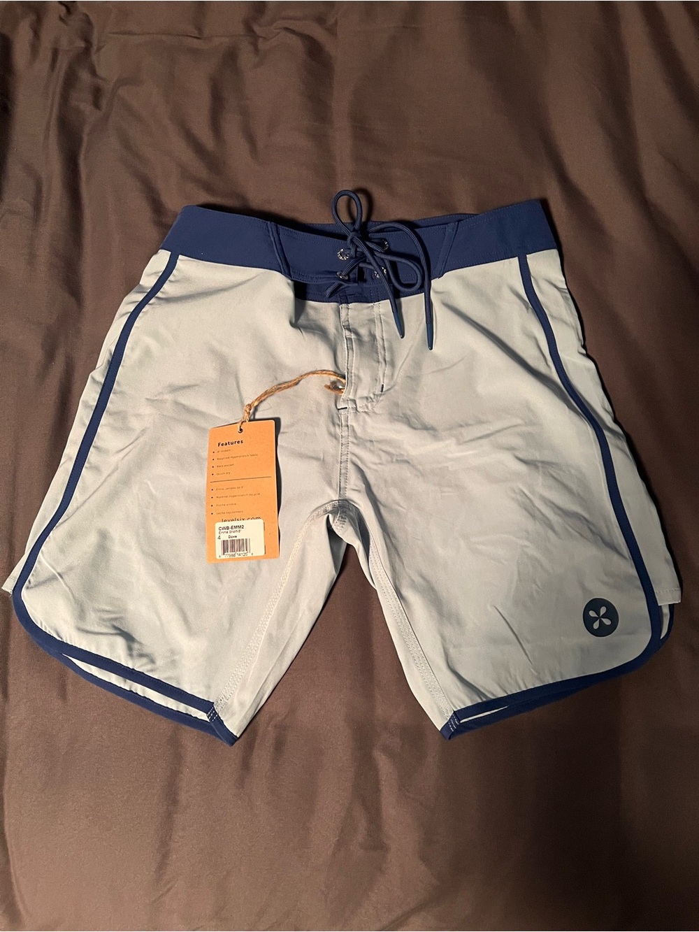 Level Six women’s board short 8” size 4 high rise